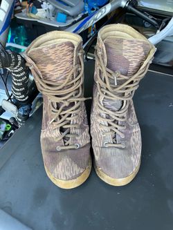 Yeezy Splinter Camo Boots Mens Sz 11