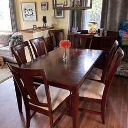 Dining Room Table With 8 Chairs