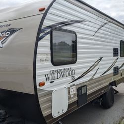 2017 Forest River Wildwood 175 Rd X-lite