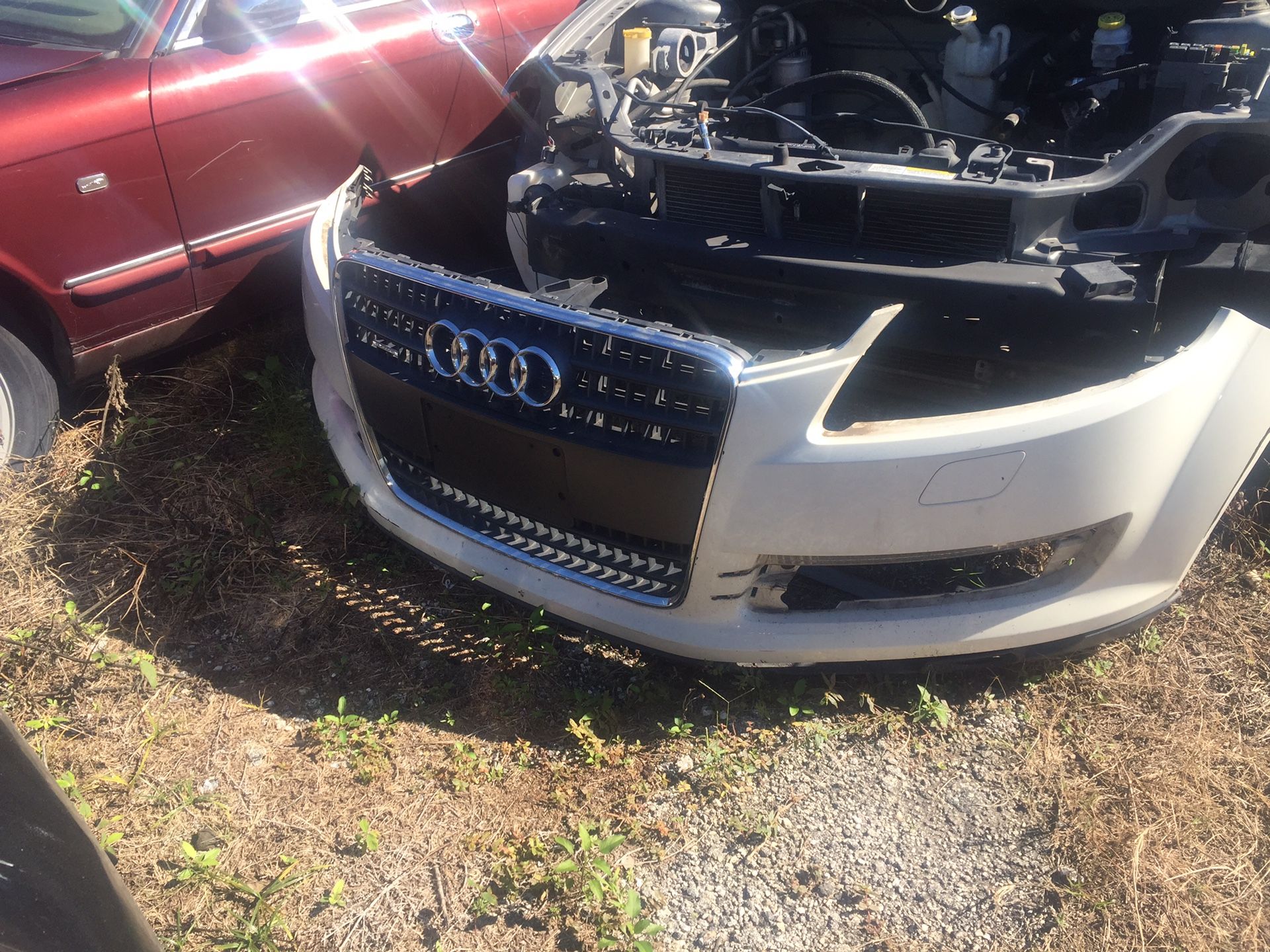 Audi Q7 2008 front bumper rear bumper