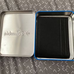 Columbia Wallet
