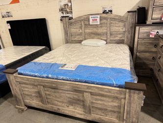 QUEEN BED FOR SALE (AVAILABLE IN KING*) !!NO CREDIT NEEDED !! TAKE IT HOME TODAY!! 🚛 SAME DAY DELIVERY AVAILABLE 🚚 Se Habla Español