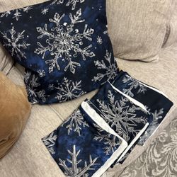Winters Pillow Cases 4