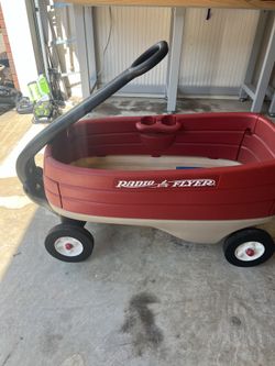 Radio Flyer wagon: