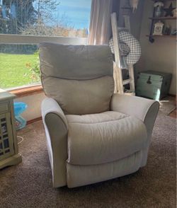 Lazyboy power rocking recliner