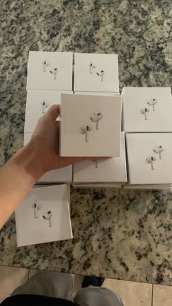 AirPods Pro 2nd gens