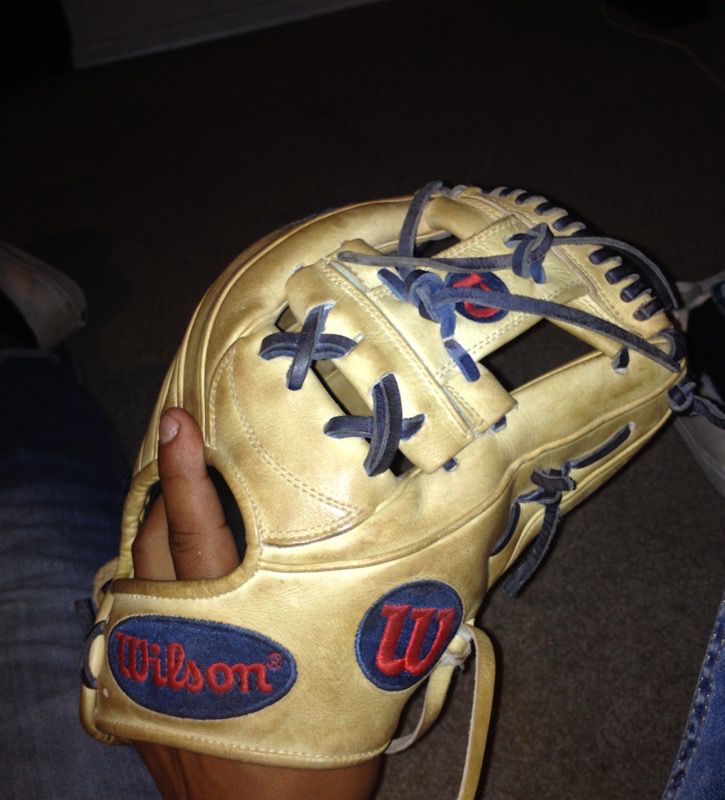 Dansby Swanson Limited Edition Wilson A2K for Sale in Scottsdale, AZ -  OfferUp