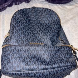 Michael Kors Blue backs pack 