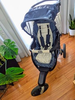 Chicco Three-Wheel Jogging Stroller
