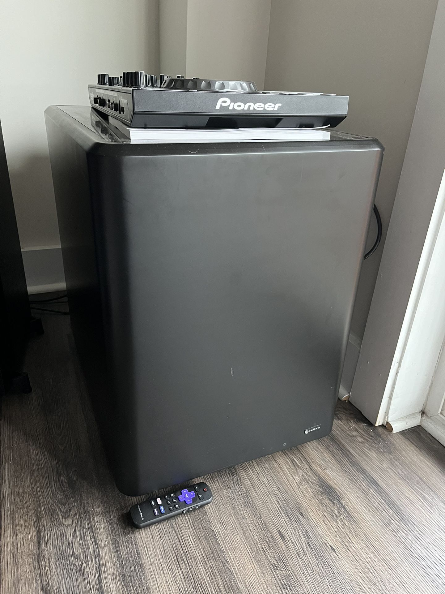 Outlaw Ultra-X12 Subwoofer (12" inch powered subwoofer)
