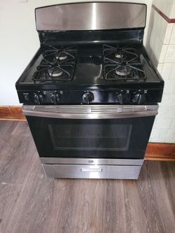 G.E. Gas Stove And Refrigerator