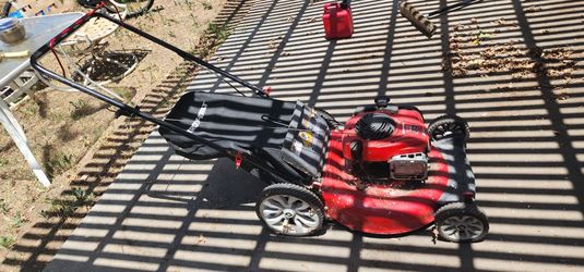 Troy Bilt B110 Lawn Mower