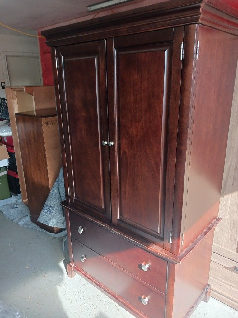 Armoire