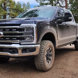2025 Super Duty Lariat Chrome Grill 