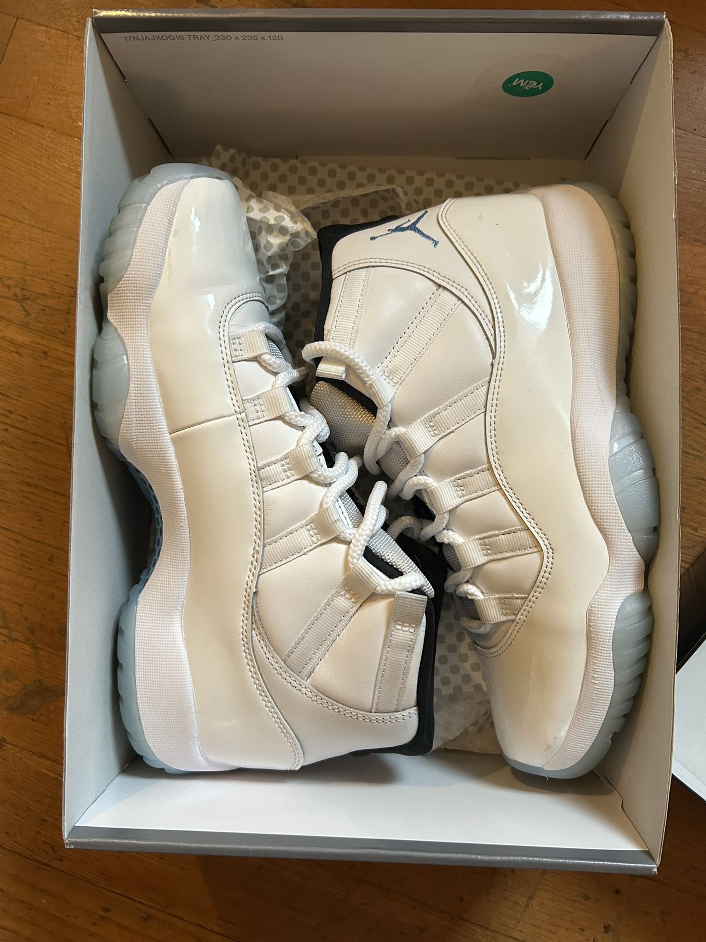 Jordan 11 Size 8.5