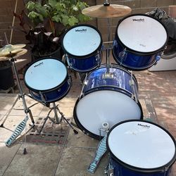 Mendini drum set