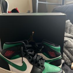 Jordan One Pine Green New 