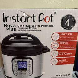 Instant Pot Pressure Cooker NEW!!
