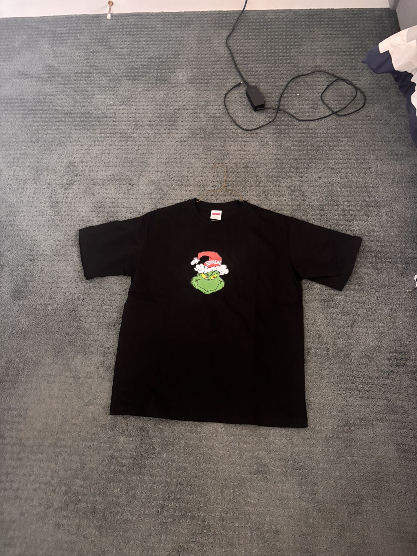 Grinch Supreme Tee Black Size L