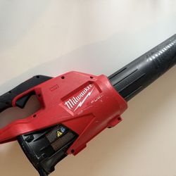 Milwaukee M18 FUEL 2724-20 120 mph 450 CFM 18 V Battery Handheld Leaf Blower Tool Only