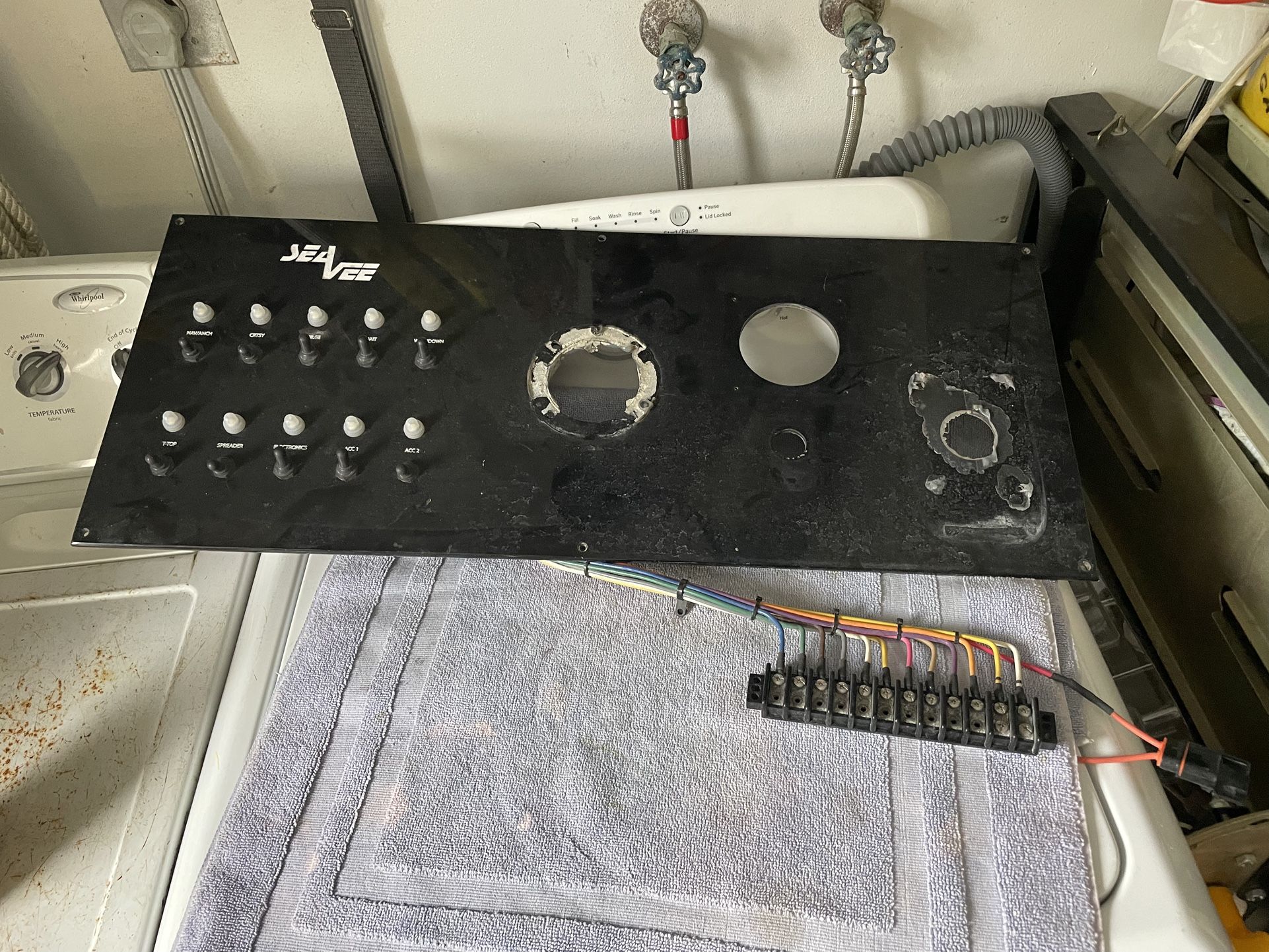 Sea Vee boat, dashboard panel, switch panel and wiring everything for $20