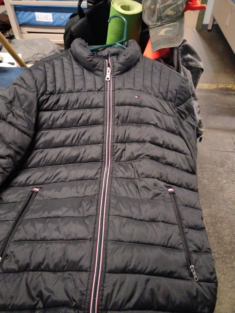 Tommy Hilfiger Puffy Jacket  [M]