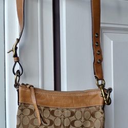 Coach crossbody purse
