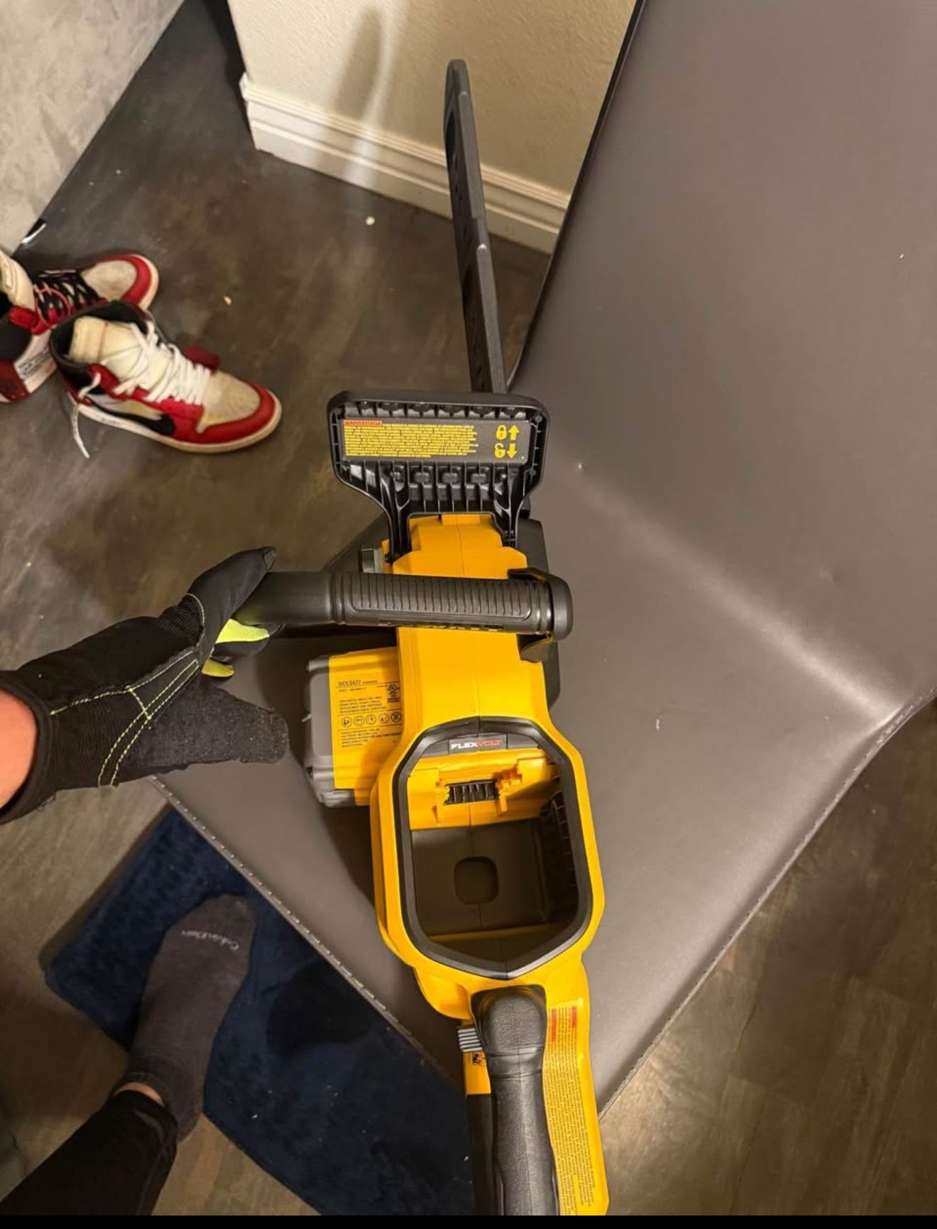 Dewalt Chainsaw 60v Flex Volt
