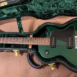1998 Gibson Special P90’s emerald green finish, hard case. Not interested in any trades thanks