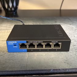 Linksys SE3005 Ethernet Switch 