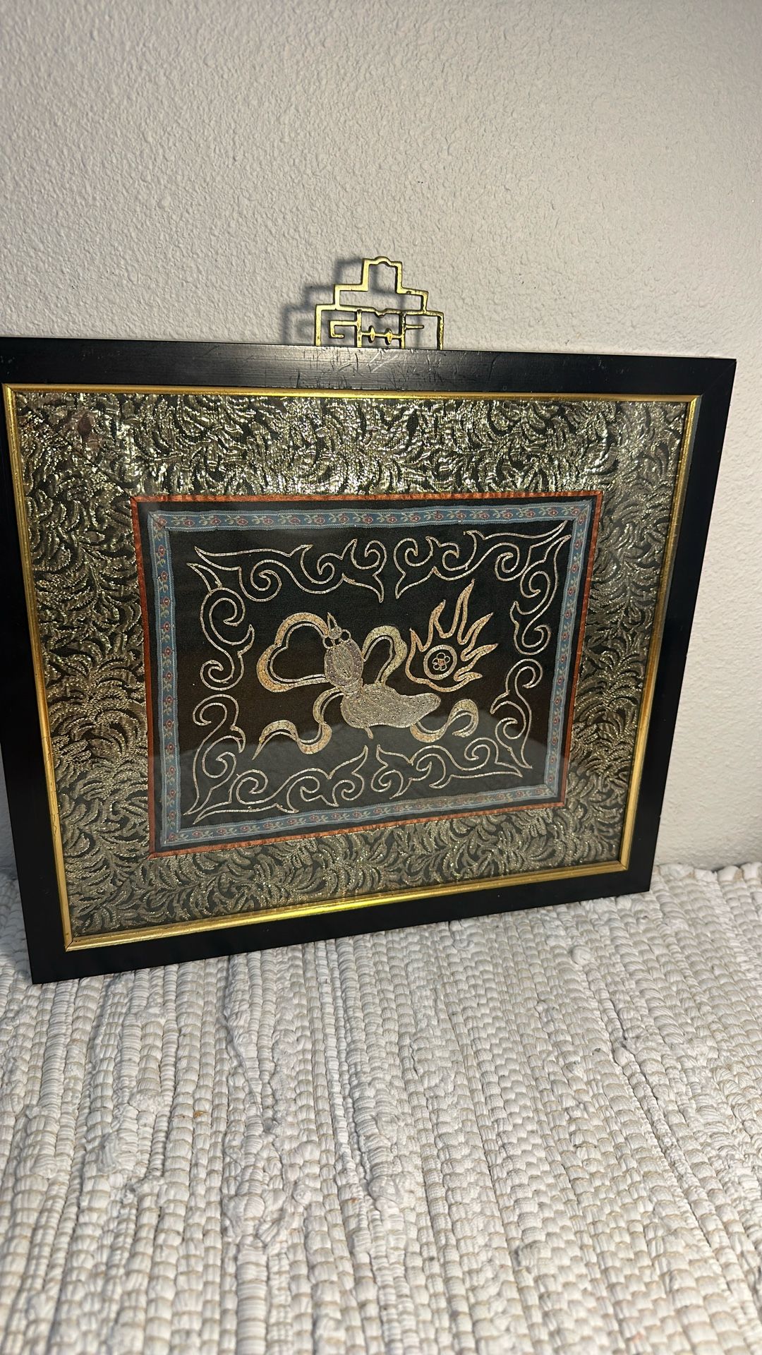 Framed Chinese , Silk Artwork Vintage Embroidery Framed
