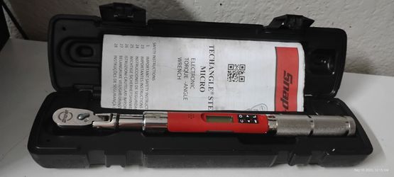 Snap-on 3/8" TechAngle Micro Electronic Torque Wrench (ATECH2CS240) - MINT