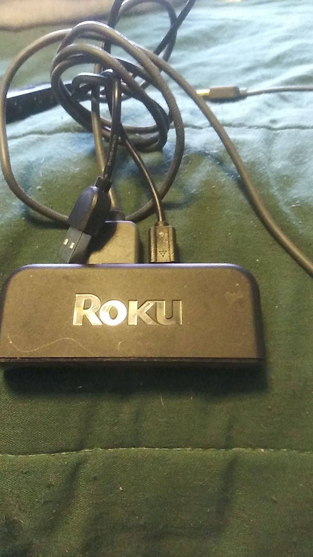 It's a Roku stick no remote