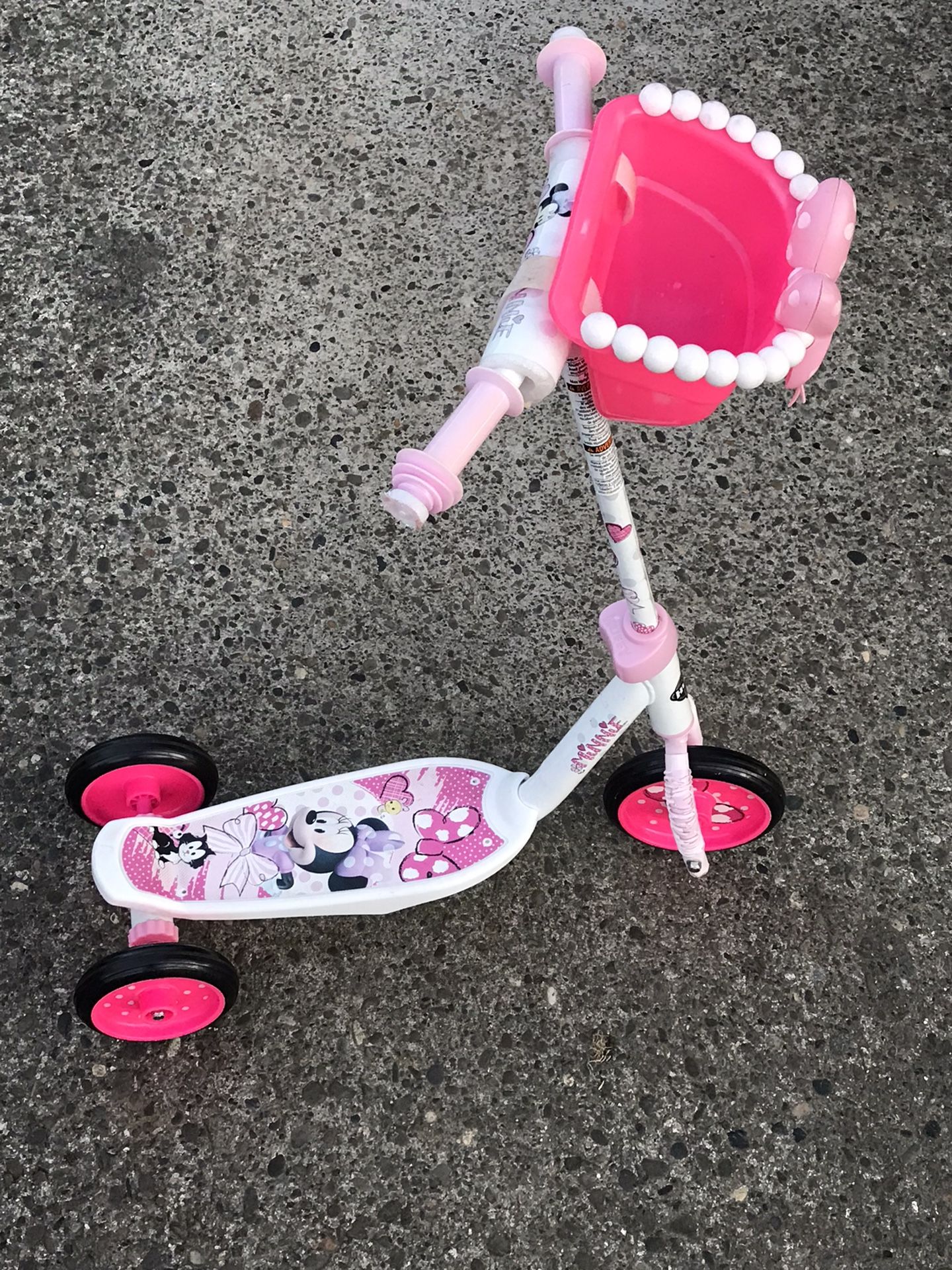 HUFFY MINNIE SCOOTER
