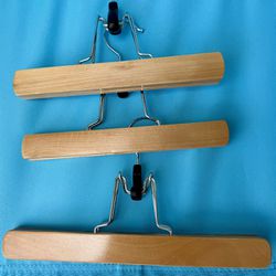 Wooden pants hangers (3)