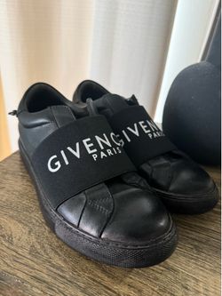 Givenchy shoes size 7