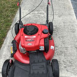 21" Troy-Bilt Self Propelled Lawn Mower 