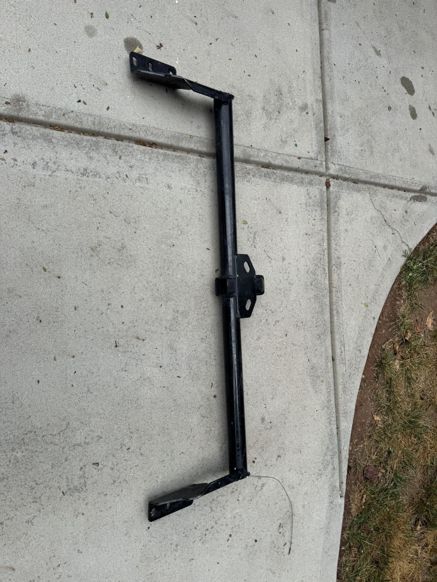 Honda Odyssey Van Trailer Hitch, 2 Inch Square Receiver, Compatible with 2018-2024