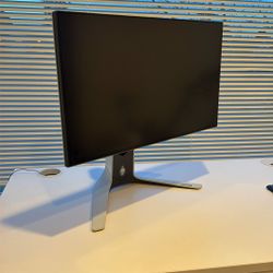 Alienware AW2721D  PC Gaming Monitor (QHD 240hz)