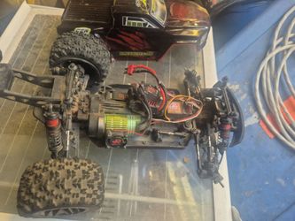 RC truck for parts or repair