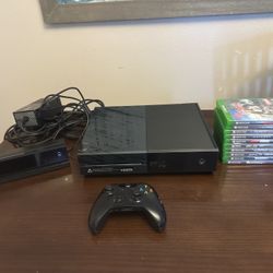 Xbox One 500 GB Black Console with Kinect With 10 Games 