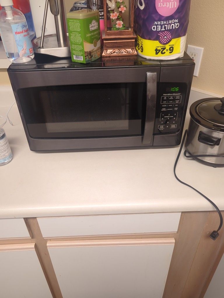 Hamilton Beach Microwave