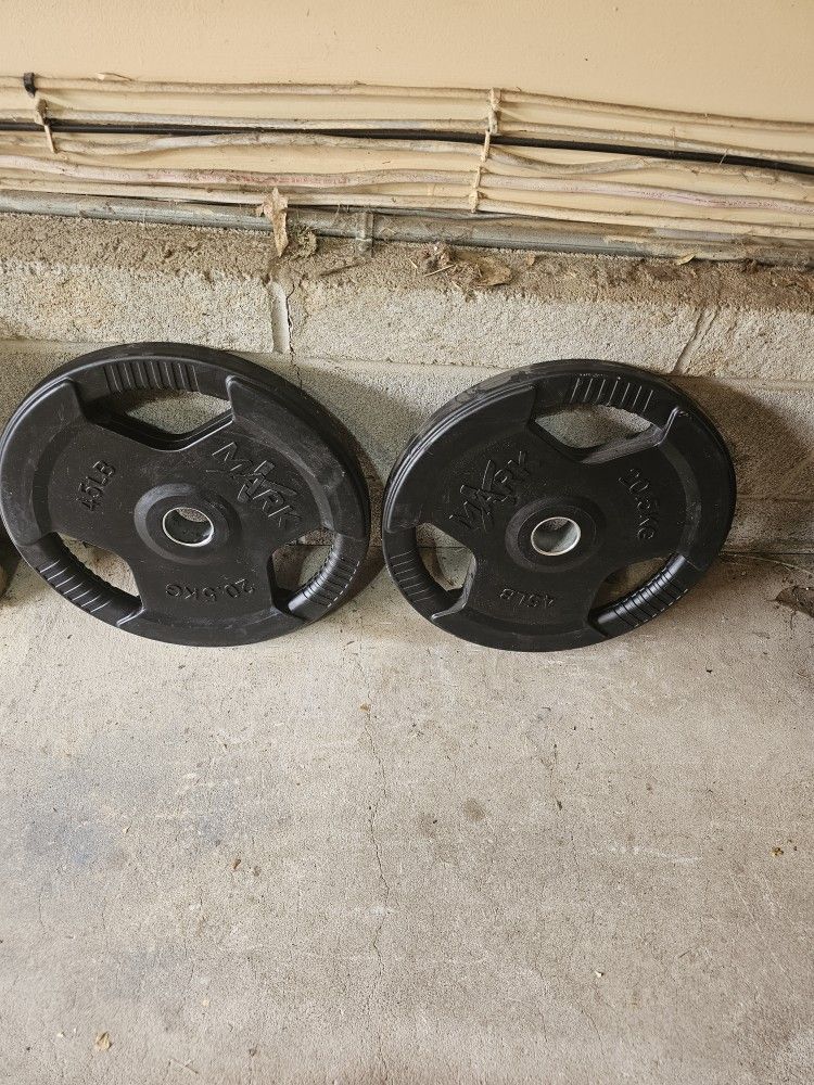 Xmark fitness pair 45lb rubber Olympic 2" weights