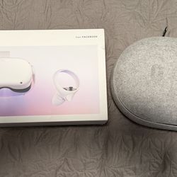 Oculus two with case