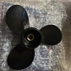 Boat Outboard Propeller 7 1/2x6 for Suzuki DF4 DF5 DF6 HP Engines, 7 1/2 x 6 Pitch Aluminum Boat Motor Prop, 10 Tooth Spline, 3 Blades, OEM No.58110-9