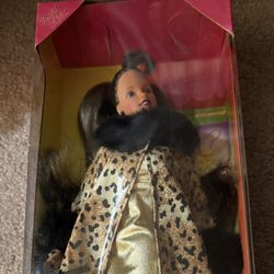 NIB Teresa Wild Style 