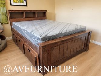 Queen Bed w 3 Drawers and Foam Mattress