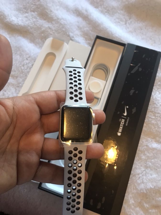 Apple Watch series 3 38mm Nike Plus GPS