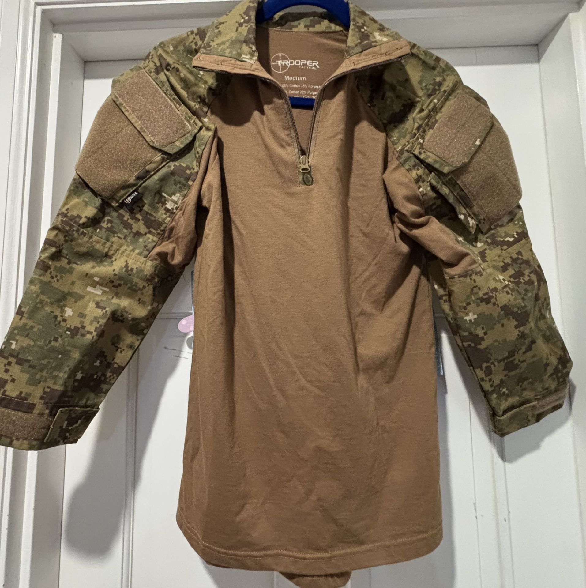 Military Surplus Army Combat Shirt, Medium