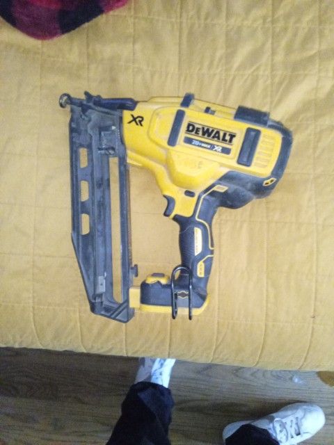 DeWalt Nail Gun